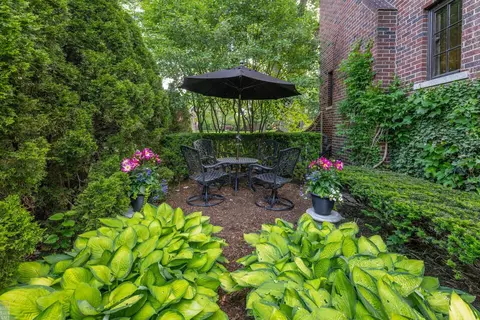 905 Pemberton, Grosse Pointe Park, MI 48230 photo 4