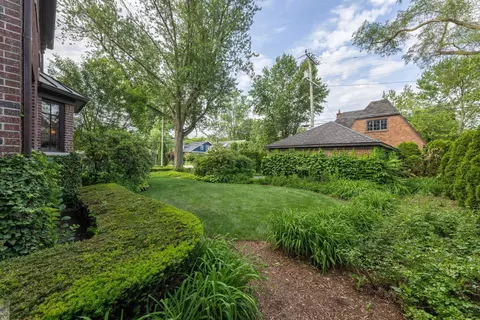 905 Pemberton, Grosse Pointe Park, MI 48230 photo 5
