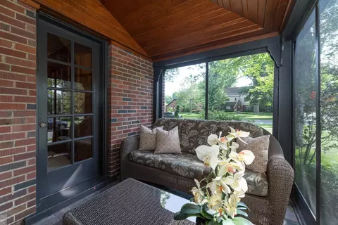 905 Pemberton, Grosse Pointe Park, MI 48230 photo 21