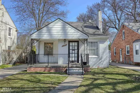 1388 Vernier Rd, Grosse Pointe Woods, MI 48236