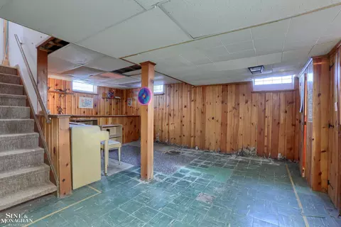 1388 Vernier Rd, Grosse Pointe Woods, MI 48236 photo 18