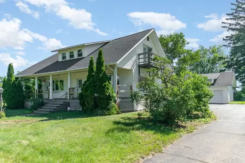Exterior - 11057 Maple, Birch Run, MI 48415 photo 2 of 5