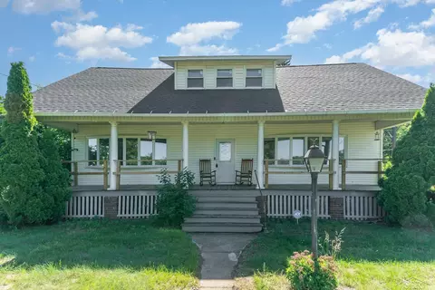 Exterior - 11057 Maple, Birch Run, MI 48415 photo 3 of 5