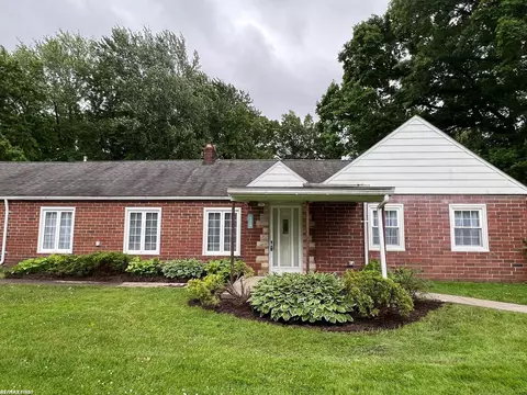 5370 Plymouth, Sterling Heights, MI 48310