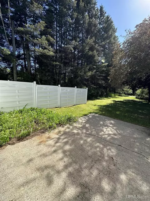 10569 S 75, Rapid River, MI 49878 photo 29