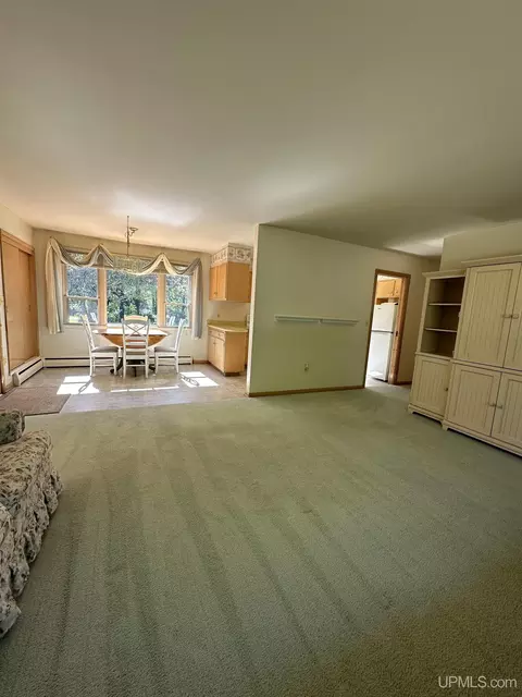 10569 S 75, Rapid River, MI 49878 photo 5