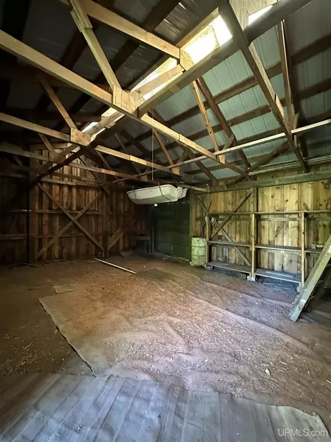 10569 S 75, Rapid River, MI 49878 photo 26