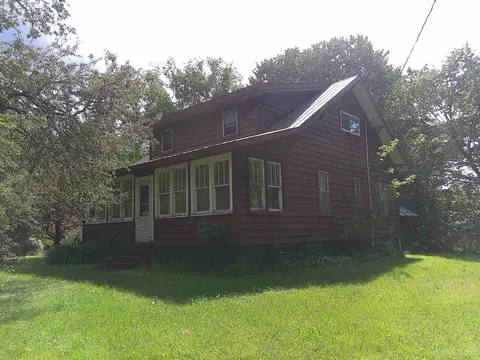 15756 Lakeshore, Ontonagon, MI 49953