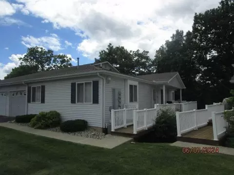 9464 Timber Rdg, Grand Blanc, MI 48439