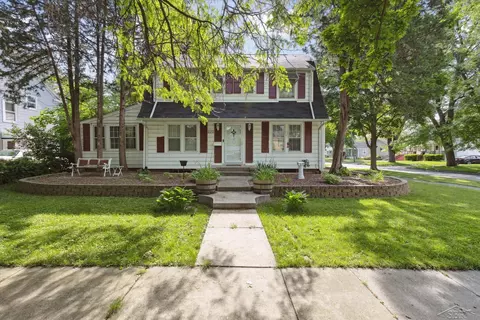 222 Garden, Saginaw, MI 48602