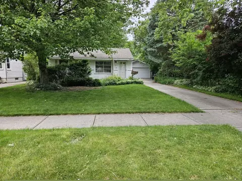 3921 Elmhurst, Royal Oak, MI 48073