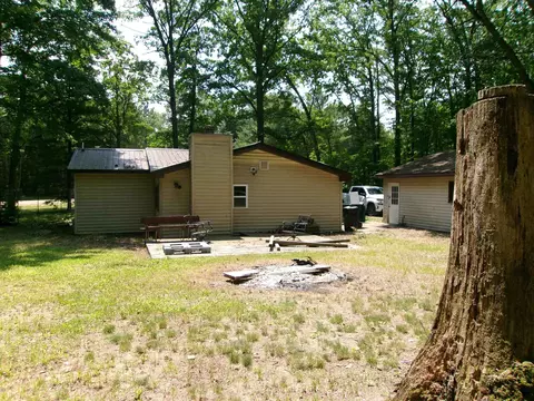 379 E Clarence, Harrison, MI 48625 photo 36