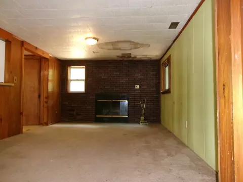 379 E Clarence, Harrison, MI 48625 photo 27