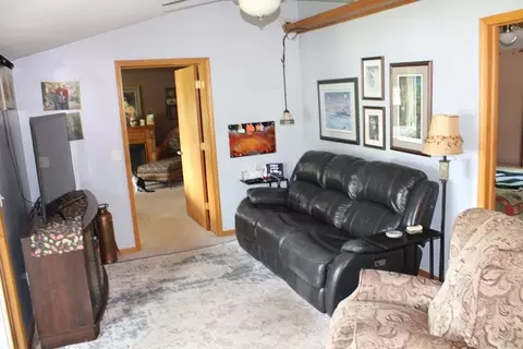 8889 Lakeview, Farwell, MI 48622 photo 10