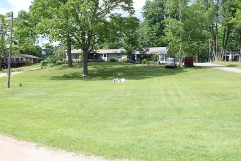 8889 Lakeview, Farwell, MI 48622 photo 56