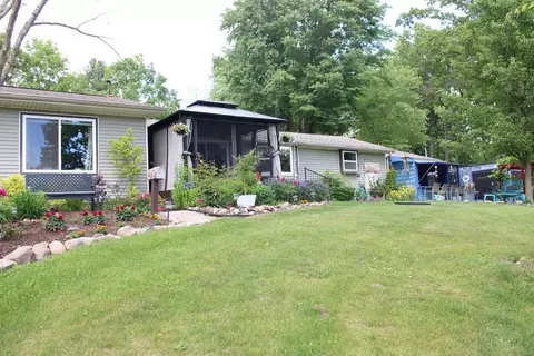 8889 Lakeview, Farwell, MI 48622 photo 45