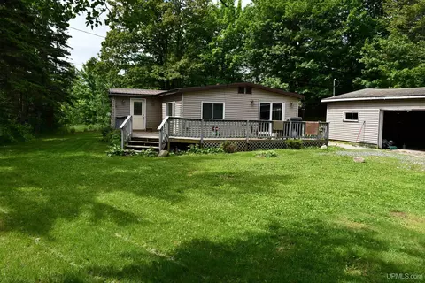 530 Annex, Negaunee, MI 49866