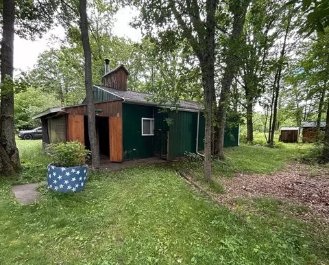 Exterior - 1702 Martin, Gladwin, MI 48624 photo 3 of 14
