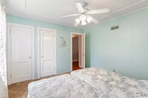 915 W Maple, Adrian, MI 49221 photo 16