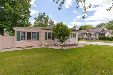 915 W Maple, Adrian, MI 49221 photo 20