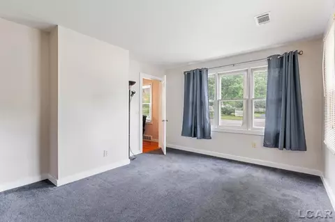915 W Maple, Adrian, MI 49221 photo 12
