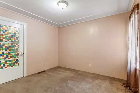915 W Maple, Adrian, MI 49221 photo 9