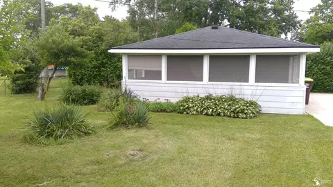 340 Donnalee, Monroe, MI 48162 photo 5