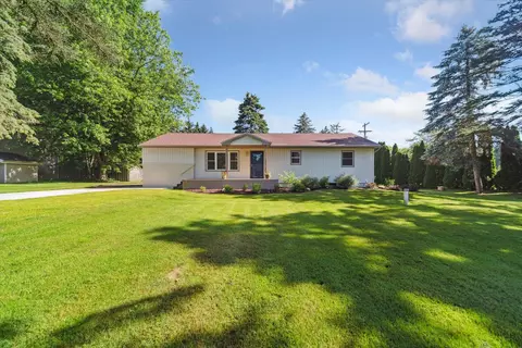 880 Wilkinson, Owosso, MI 48867