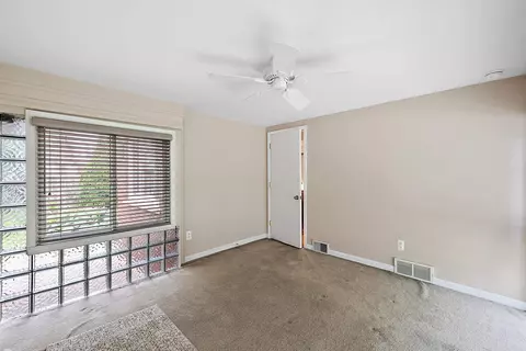 1437 Torrey, Grosse Pointe Woods, MI 48236 photo 24