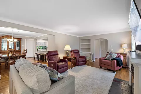 1437 Torrey, Grosse Pointe Woods, MI 48236 photo 11