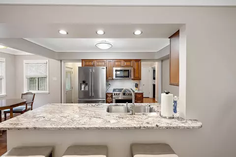 1437 Torrey, Grosse Pointe Woods, MI 48236 photo 16
