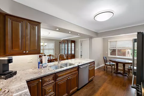 1437 Torrey, Grosse Pointe Woods, MI 48236 photo 20