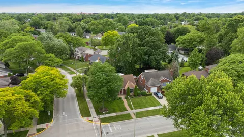 1437 Torrey, Grosse Pointe Woods, MI 48236 photo 57