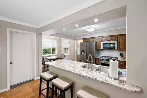1437 Torrey, Grosse Pointe Woods, MI 48236 photo 17