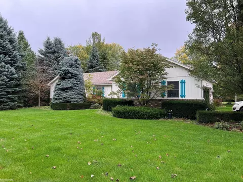 68470 Lowe Plank, Lenox, MI 48050