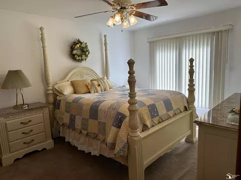 Bedroom - 14449 Timbers, Carleton, MI 48117 photo 4 of 5
