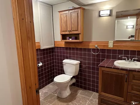 Bath - 14449 Timbers, Carleton, MI 48117 photo 6 of 6