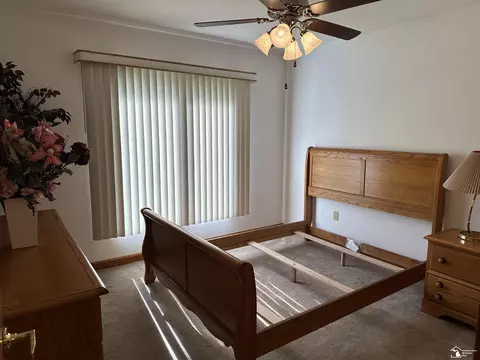 Bedroom - 14449 Timbers, Carleton, MI 48117 photo 5 of 5