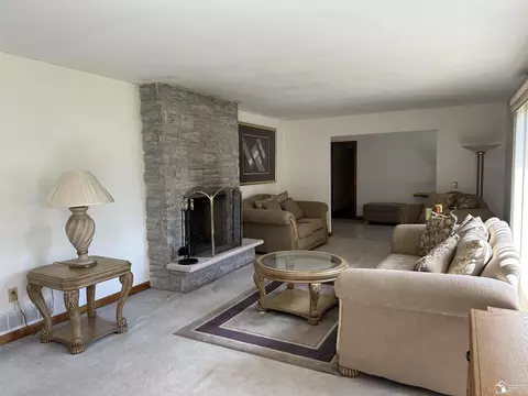 Living - 14449 Timbers, Carleton, MI 48117 photo 2 of 8