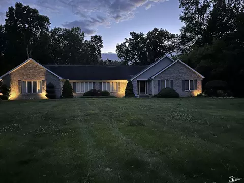 Exterior - 14449 Timbers, Carleton, MI 48117 photo 2 of 3