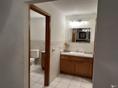 Bath - 14449 Timbers, Carleton, MI 48117 photo 1 of 6
