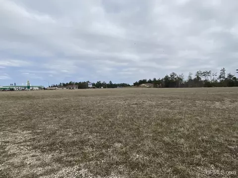 Tbd Us2, Manistique, MI 49854