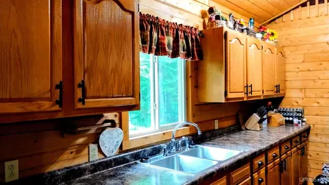23144 Us41, Covington, MI 49919 photo 8