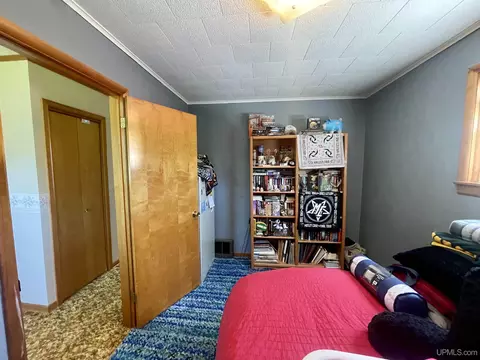 640 Iron, Ishpeming, MI 49849 photo 47