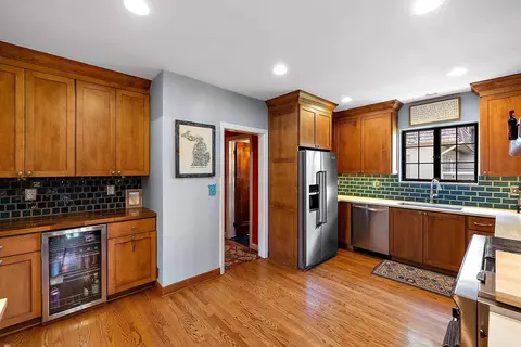 1104 Yorkshire, Grosse Pointe Park, MI 48230 photo 24