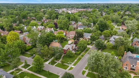 1104 Yorkshire, Grosse Pointe Park, MI 48230 photo 66