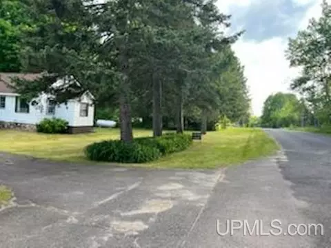 132 Section 22, Iron River, MI 49935