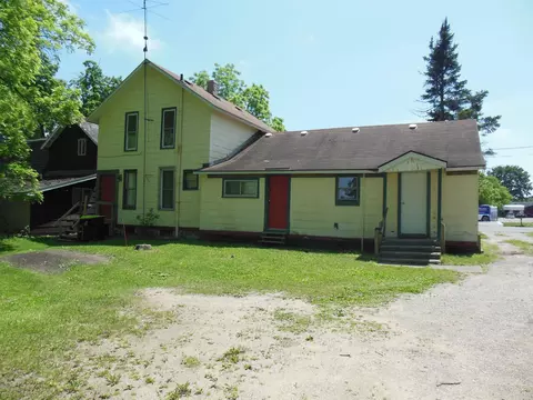 241 E Oak, Harrison, MI 48625 photo 5