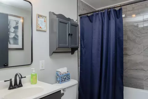 Bath - 621 Grover, Owosso, MI 48867 photo 1 of 2