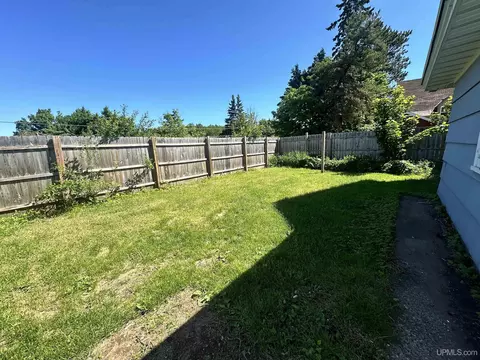201 Zoberlein, Ishpeming, MI 49849 photo 20
